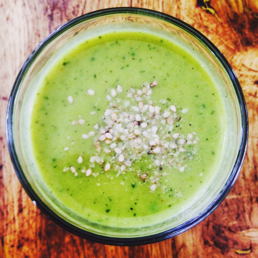 Soupe froide d'été : bienfaits et recette délicieuse