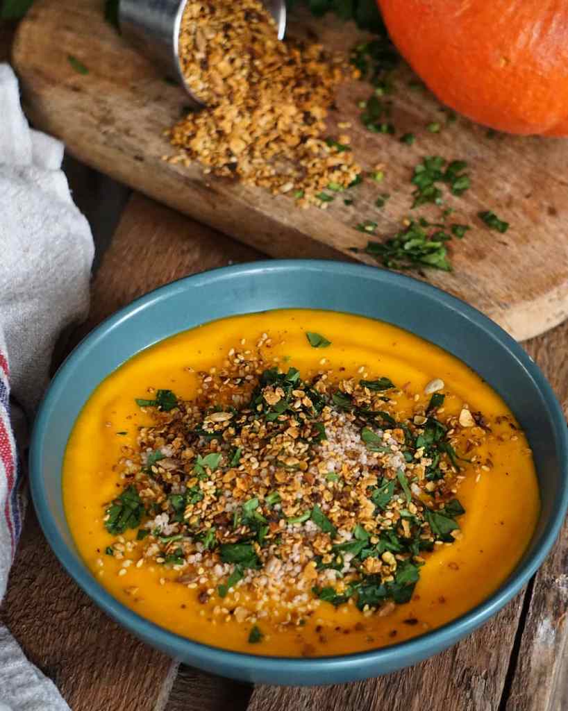 Velouté aux Légumes Curcuma et Gingembre : Recette Réconfortante