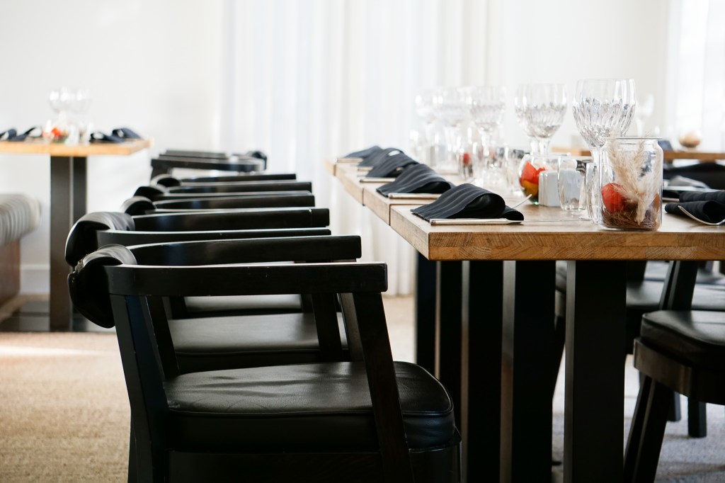 Photographe Paris Hotel Restaurant Ermitage Chef Kim Srinivasan.